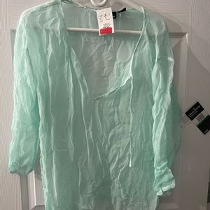 DKNY mint brown peasant style blouse